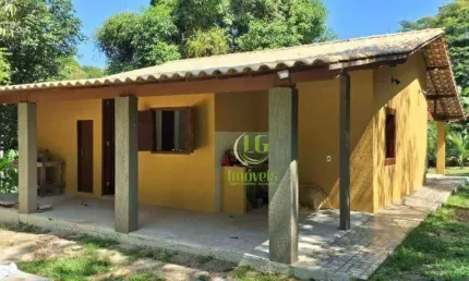 Sítio com  casa de 2 Quartos à Venda, por R$ 1.200.000 - Piratininga - Niterói/RJ
