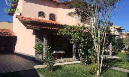Casa com 3 Quartos para alugar, 211 m² por R$ 8.412/mês - Camboinhas - Niterói/RJ