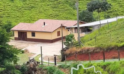 Chácara / sítio com 2 quartos à venda na Estrada Principal, Zona Rural, Jambeiro