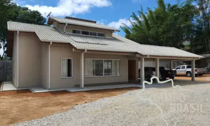Linda chácara 2.050 m², plana, em jambeiro com casa de alto padrão!