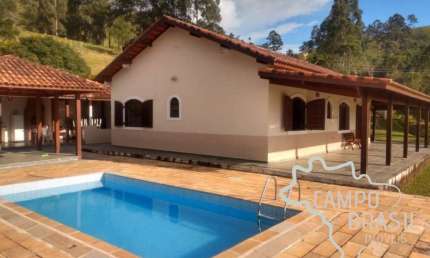 Oportunidade!!! Sítio com mais de 17 alqueires formado! Com casa boa, curral e piscina!