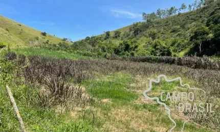 Sítio de fácil acesso - pasto formado - nascente - a 15 minutos do centro de são josé dos campos !