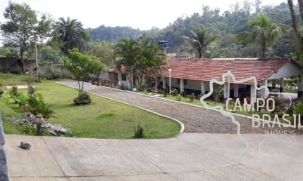 MARAVILHOSA CHÁCARA 9.000M² COM LAGO, CAMPO DE FUTEBOL E PISCINA EM GUARAREMA !