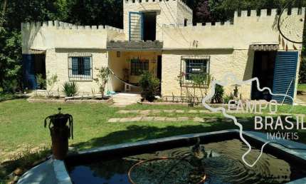 CHÁCARA 3.000M² COM CASA ESTILO CASTELO EM MONTEIRO LOBATO !