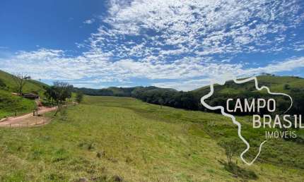 FAZENDA DE 183 ALQUEIRES COM BOA PARTE PLANA COM POTENCIAL PARA CONFINAMENTO E FÁCIL ACESSO NO VALE DO PARAÍBA