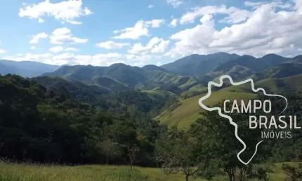SÍTIO COM 4 PLATORES DE VISTA LIVRE PARA A SERRA DA MANTIQUEIRA.