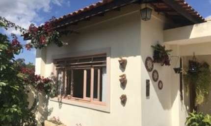 CA00188 -  CASA COM 5 DORMITÓRIOS NO JARDIM VINHAS DO SOL, SÃO ROQUE - SP