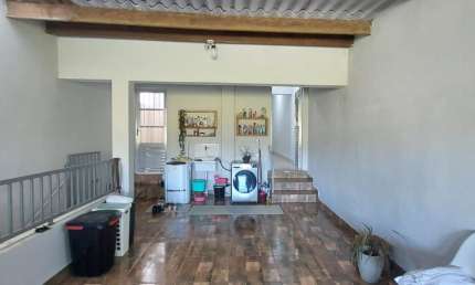 CA00285 - Casa à Venda próximo a Rota do Vinho em São Roque - SP.