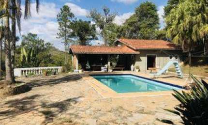 CO00412 - Casa Térrea em Condomínio Fechado Saboó, São Roque - SP.