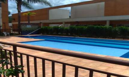 AP00210 - APARTAMENTO COM QUINTAL GRAMADO E MOBILIADO NO CENTRO, SÃO ROQUE - SP