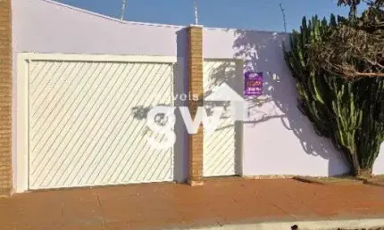 Casa com 2 dormitorios (1 suite), piscina e area de churrasco – conforto e lazer em um so lugar!