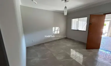 Casa com 2 quartos para alugar na Santa Mônica, Belo Horizonte  por R$ 1.900