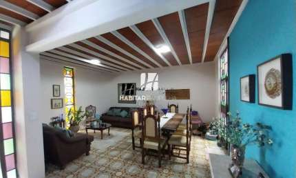 Casa com 5 quartos à venda na Vila Cloris, Belo Horizonte  por R$ 900.000