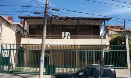 Casa com 4 quartos à venda na Santa Amélia, Belo Horizonte  por R$ 2.000.000