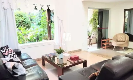 Casa com 4 quartos à venda na Santa Amélia, Belo Horizonte  por R$ 1.380.000