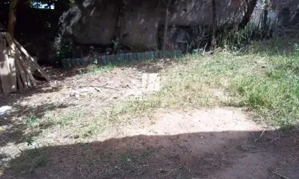 Terreno à venda em São João Batista, Belo Horizonte  por R$ 480.000