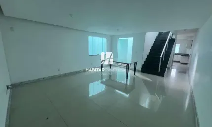 Casa com 3 quartos à venda na Candelária, Belo Horizonte  por R$ 650.000