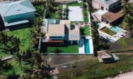 Casa a venda e aluguel, pé na areia, Arembepe, Cond. Praia dos Lagos