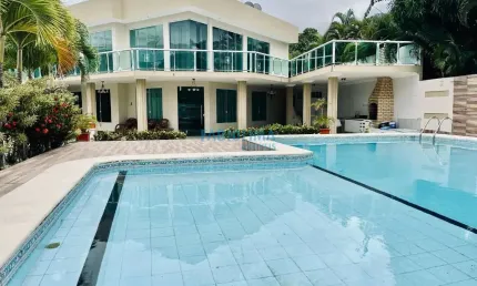 Casa a venda no Cond. Hortovillas, Vilas do Atlântico, Lauro de Freitas