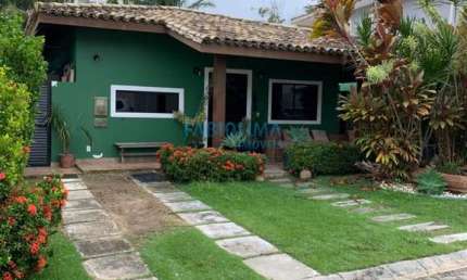 Casa térrea no Cond. Gileade, Miragem, Buraquinho, Lauro de Freitas