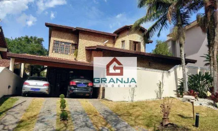 Casa com 4 dormitórios à venda, 440 m² por R$ 1.480.000,00 - Granja Viana - Jandira/SP