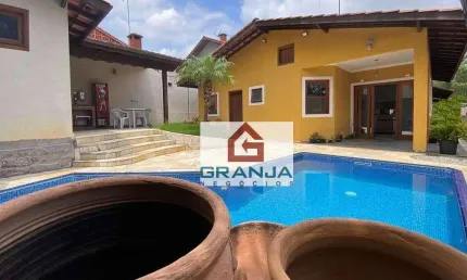 Casa com 3 dormitórios à venda, 361 m² por R$ 1.270.000,00 - Granja Viana - Cotia/SP