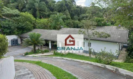Casa com 3 dormitórios à venda, 220 m² por R$ 980.000,00 - Granja Viana - Cotia/SP