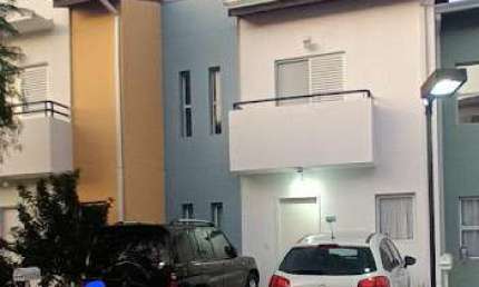 Casa com 3 dormitórios à venda, 89 m² por R$ 600.000,00 - Granja Viana - Cotia/SP