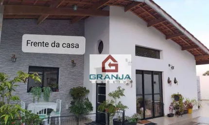 Casa Terrea com Piscina e 3 dormitórios/suíte e closet à venda, 235 m² por R$ 810.000 - Jardim Europa - Sorocaba/SP