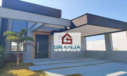 Casa Terrea Novinha e muito linda com 3 dormitórios/01 suíte e quintal grande à venda, 115 m² por R$ 662.000 - Horto Florestal Villagio - Sorocaba/SP