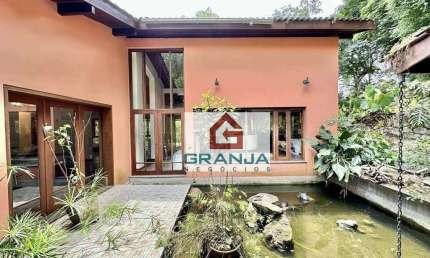 Imóvel Rústico com 4 dormitórios (1 suíte), piscina, jardim, anexo gourmet à venda, 417 m² por R$ 2.070.000 - Recanto Impla - Carapicuíba/SP