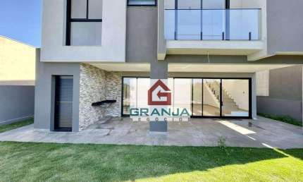 Incrível Casa Nova com 3 suítes, varanda gourmet, piscina, hidro à venda, 230 m² por R$ 1.800.000 - Lago do Sol - Cotia/SP