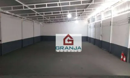 Galpão para alugar, com cozinha e banheiros, localização privilegiada! 300 m² por R$ 10.000/mês - Granja Viana - Cotia/SP