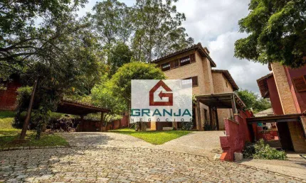 Maravilhosa Casa com 4 suítes, climatizada, repleta de armários! à venda, 350 m² por R$ 2.500.000 - Granja Viana – Chácara dos Lagos - Carapicuíba/SP