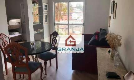 Espaçoso Apartamento com 2 dormitórios, armários em sala, cozinha, quartos! venda, 60 m² por R$ 210.000 - Jardim Leonor - Cotia/SP