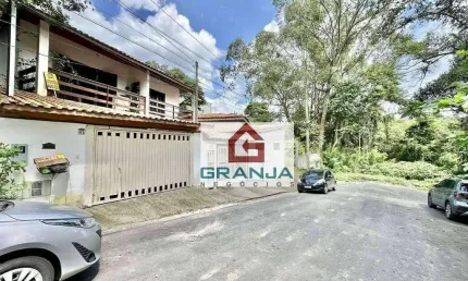 Seu novo lar em Cotia! com 2 dormitórios à venda, 139 m² por R$ 605.000 - Jardim Rebelato - Cotia/SP