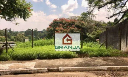 Excelente Terreno em localização privilegiada da Granja Viana! à venda por R$ 1220.000 - Vila Santo Antônio - Cotia/SP