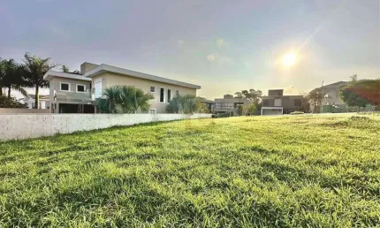 Terreno à venda, 549 m² por R$ 1.550.000,00 - Granja Viana - Carapicuíba/SP
