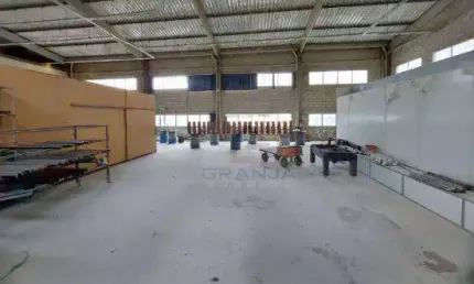 Incrível Oportunidade! Galpão em excelente localização, 923 m² por R$ 1.556/mês - Vila Jovina - Cotia/SP