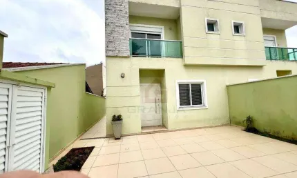 Lindo sobrado com 3dorms/1sts, quintal com churrasqueira, planejados! à venda, 124 m² por r$ 980.000 - jardim da glória - cotia/sp