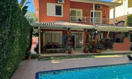 Esta residência é ideal para quem valoriza espaço, qualidade e tranquilidade.