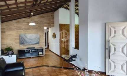 Casa Térrea em Condomínio a 500m da Praia – Praia do Flamengo, Salvador | 3 Quartos | Piscina | Oportunidade!