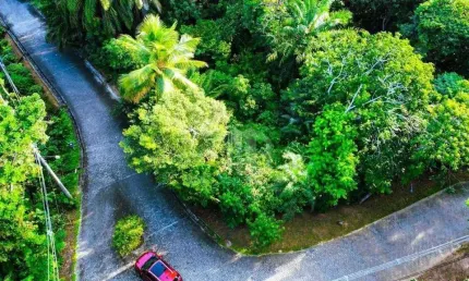 Lote em Condomínio Fechado – Fazenda Praia do Forte | 450m² | Segurança, Verde e Qualidade de Vida!