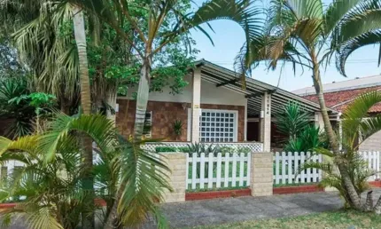 Casa com 4 dormitórios à venda, 220 m² por r$ 1.100.000,00 - balneário gaivotas - matinhos/pr
