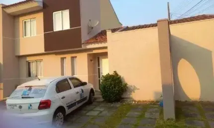 Sobrado com 3 dormitórios à venda, 150 m² por r$ 540.000 - cajuru - curitiba/pr