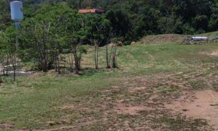 Terreno à venda no Buru, Salto 