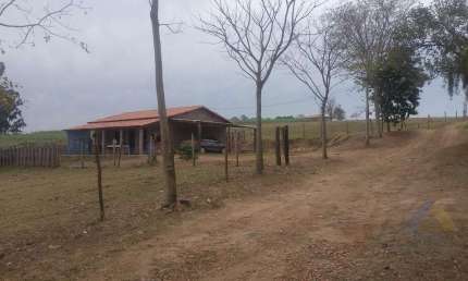 Área Rural para Venda em Porto Feliz, Área Rural de Porto Feliz, 2 dormitórios, 2 banheiros, 4 vagas