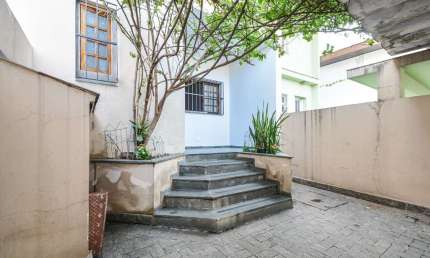 Casa tipo para venda com 3 quartos, sendo 1 suíte, 280m²