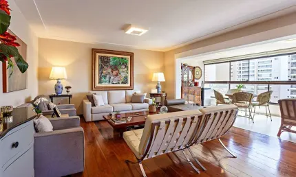 Apartamento tipo para venda em Morumbi com 4 quartos, sendo 3 suítes, 195m²