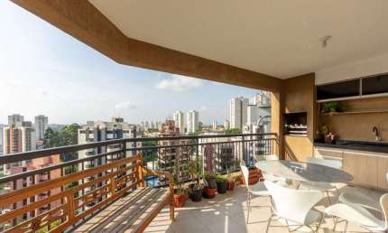 Apartamento tipo para venda com 4 quartos, sendo 3 suítes, 136m²